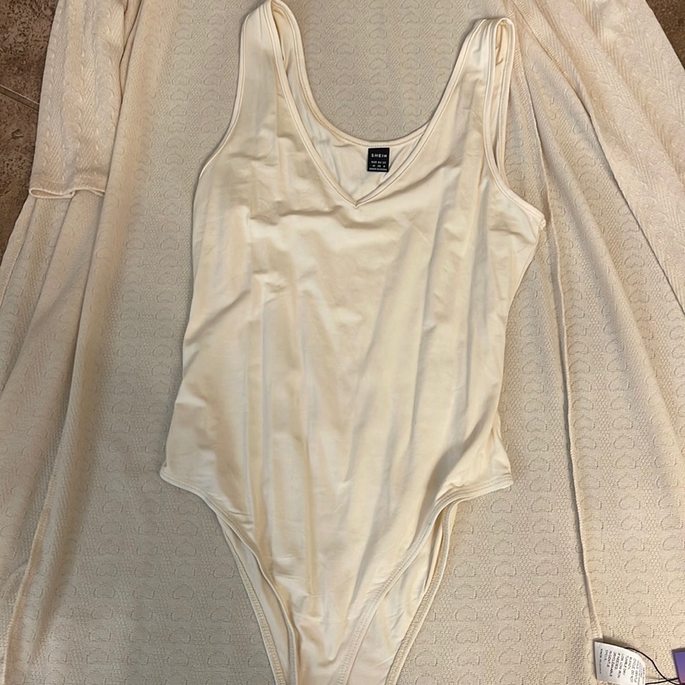 SHEIN bodysuit and matching duster